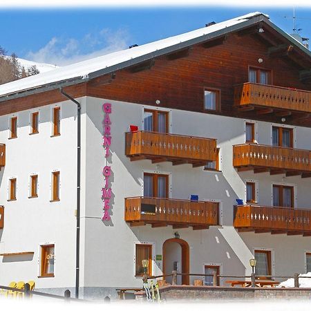 Garni Gimea Hotel Livigno Buitenkant foto