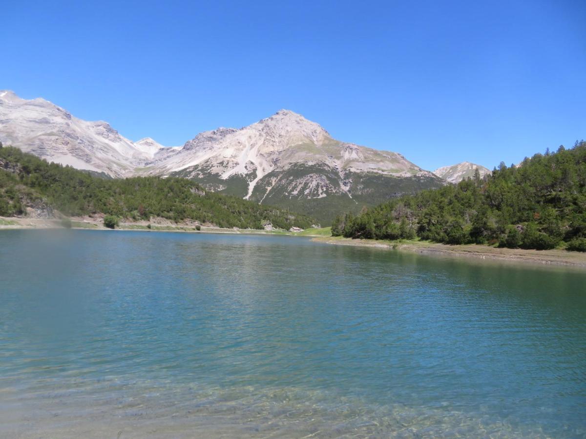 Garni Gimea Hotel Livigno Buitenkant foto