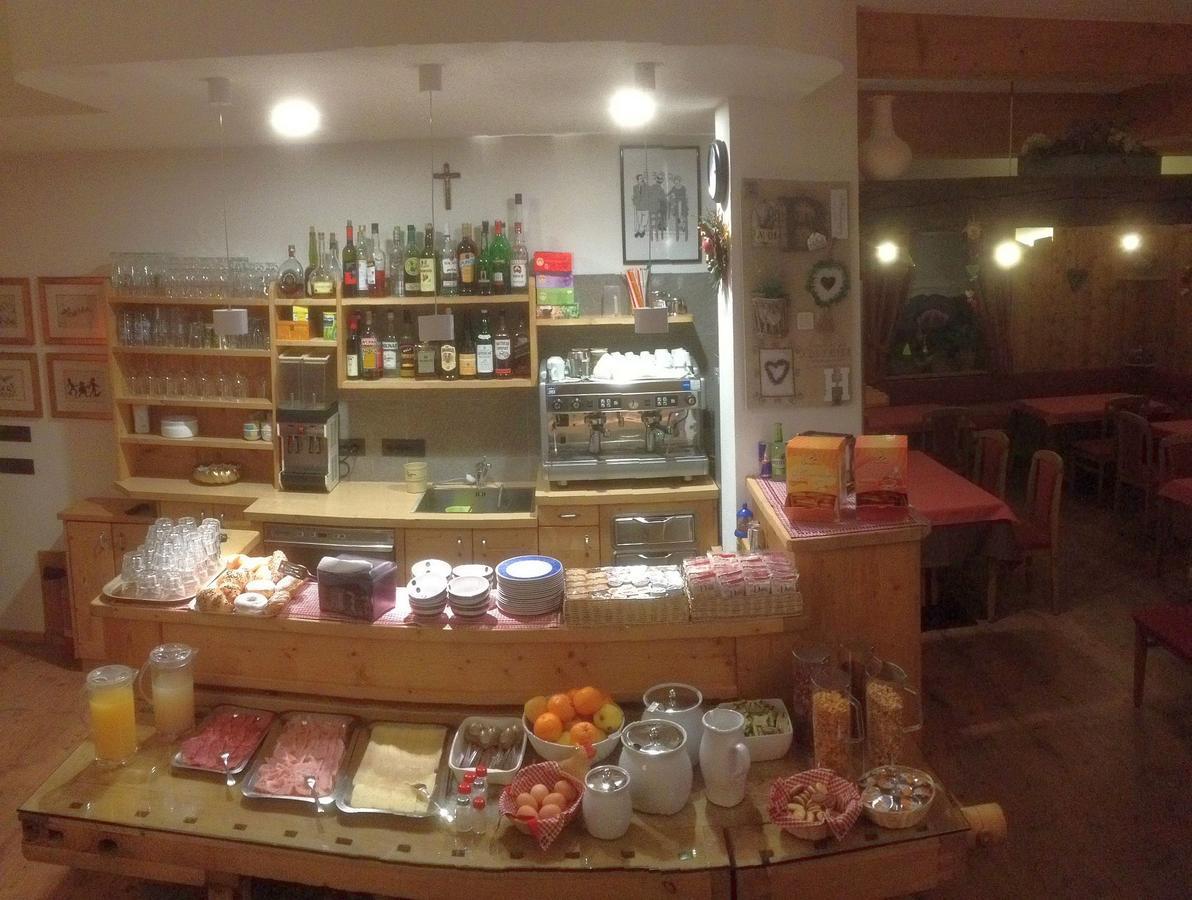 Garni Gimea Hotel Livigno Buitenkant foto